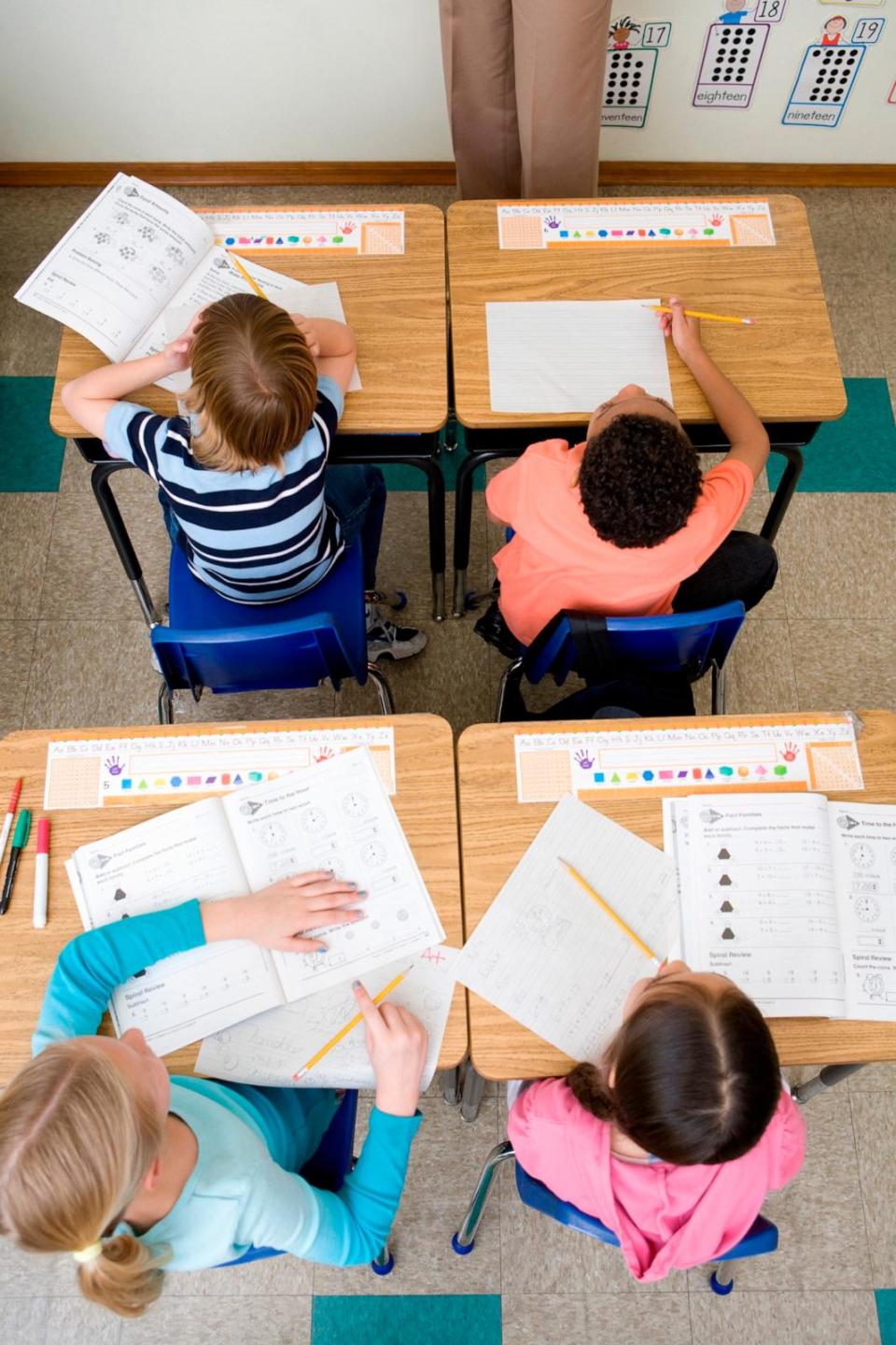 PHOTO: Students doing school work in classroom (STOCK PHOTO/Getty Images)