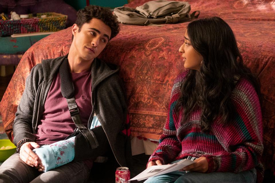 Paxton (Darren Barnet, left) and Devi (Maitreyi Ramakrishnan) bond during tutoring sessions in Season 2.