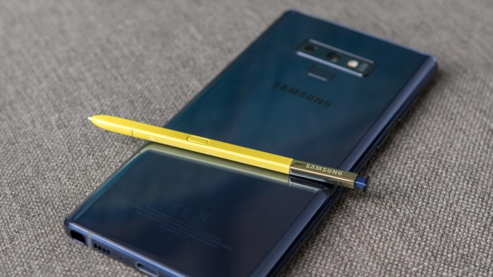 Auf Deutsch ist Bixby vorerst nur auf dem Galaxy Note 9 verfügbar. Foto: Andrea Warnecke