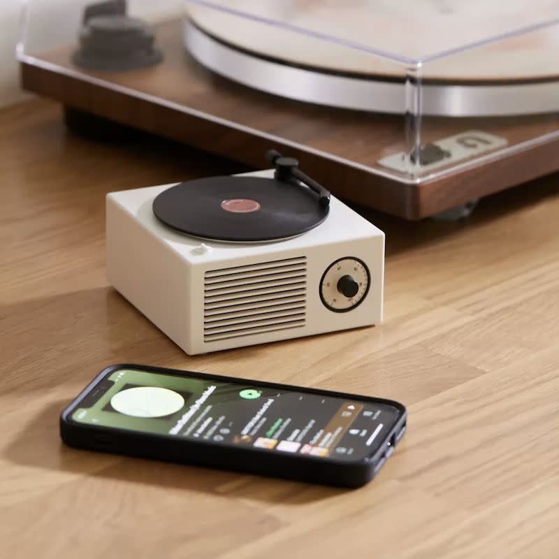 <p><a href="https://go.redirectingat.com?id=74968X1596630&url=https%3A%2F%2Fwww.urbanoutfitters.com%2Fshop%2Fuo-exclusive-wireless-mini-turntable-speaker&sref=https%3A%2F%2Fwww.esquire.com%2Flifestyle%2Fg41381264%2Fdirty-santa-gift-ideas%2F" rel="nofollow noopener" target="_blank" data-ylk="slk:Shop Now;elm:context_link;itc:0;sec:content-canvas" class="link ">Shop Now</a></p><p>Wireless Mini Turntable Speaker</p><p>urbanoutfitters.com</p><p>$29.00</p>