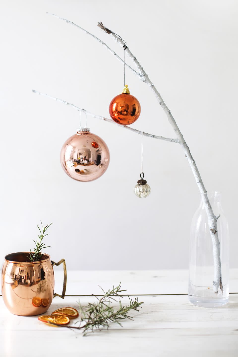 111 Christmas Decorations for Every Room of the House—Even the Bathroom