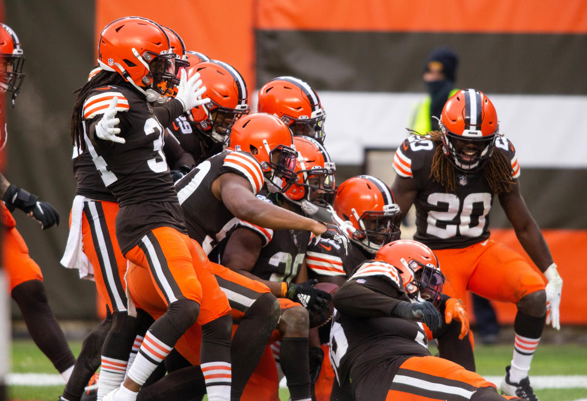 Browns have a 10,000 fan wait list for season tickets