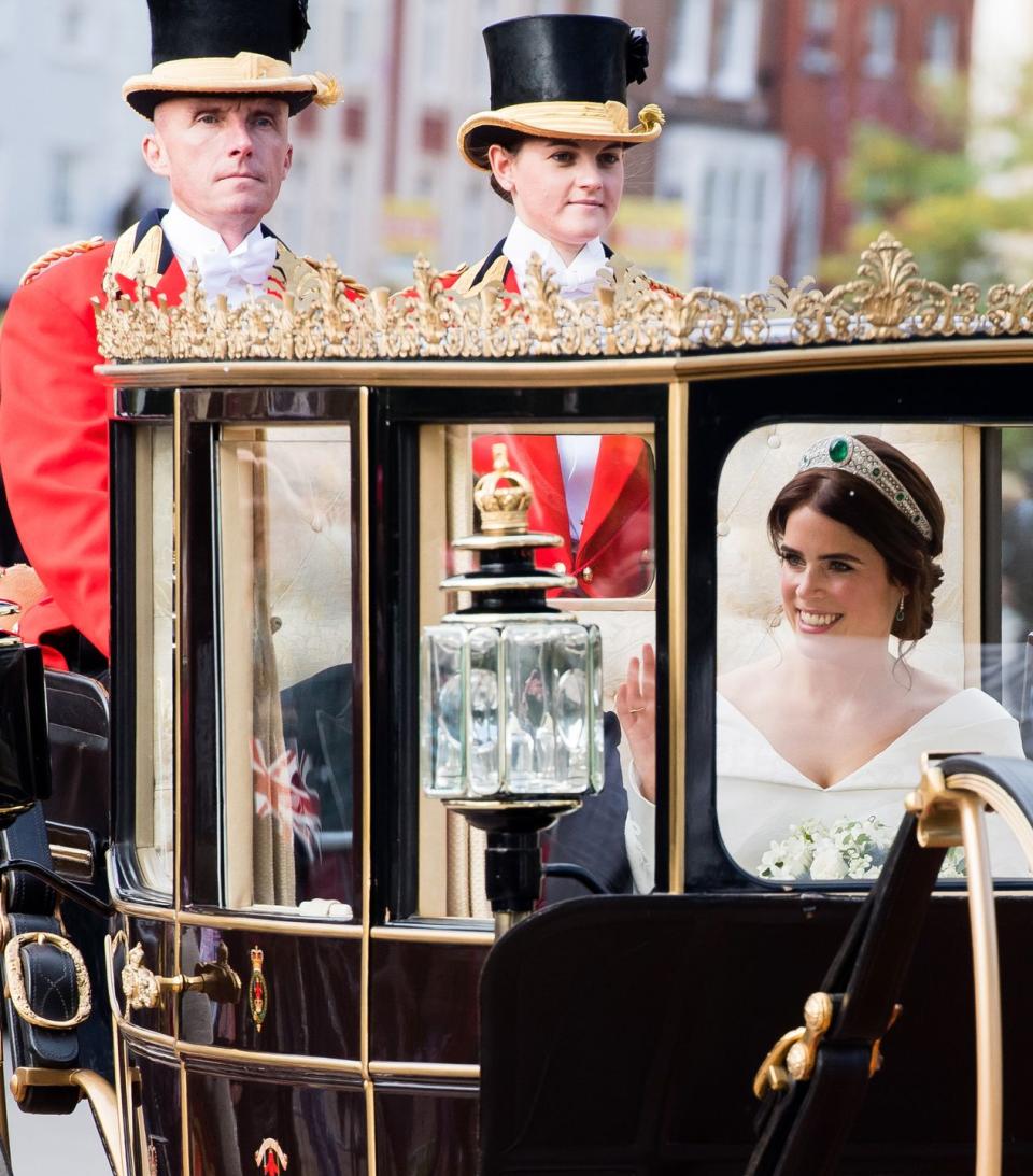Jack and Eugenie leave in a carriage