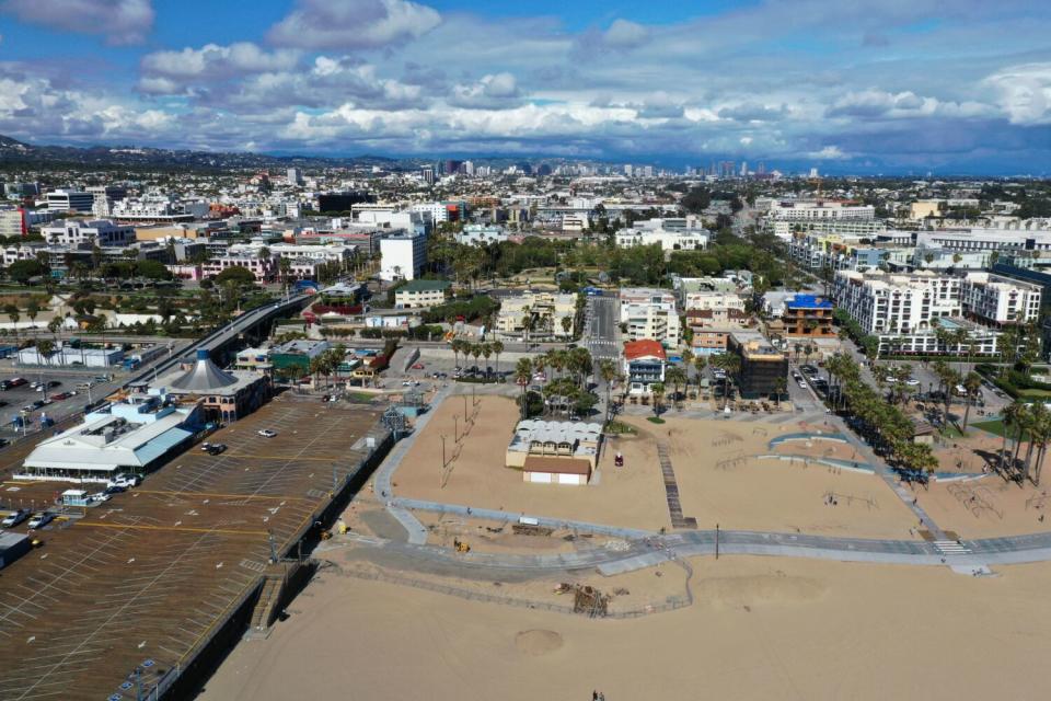 Aerial view of Santa Monica seen from the Santa Monica Pier