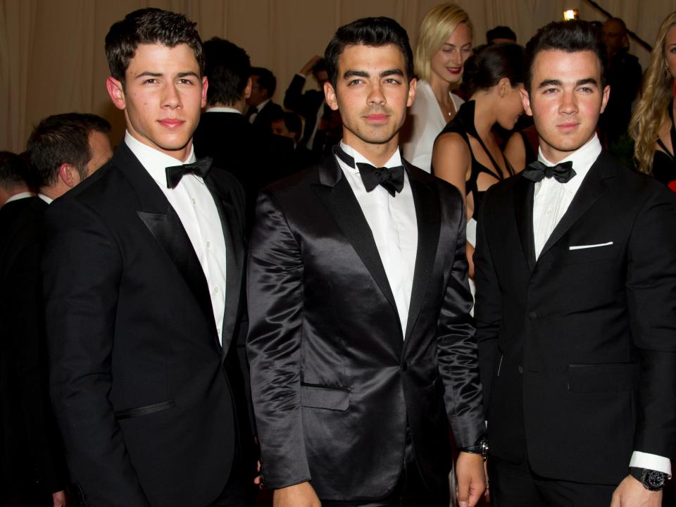 jonas brothers met gala 2012