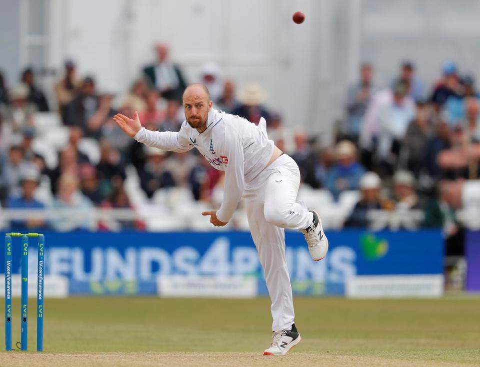 Jack Leach in action against New Zealand in June 2022