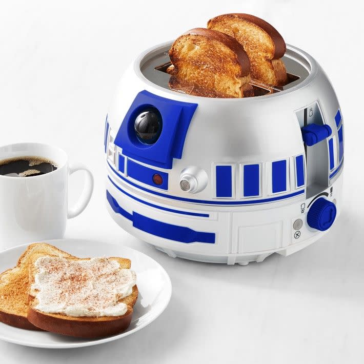 48) Star Wars R2-D2 2-Slice Toaster