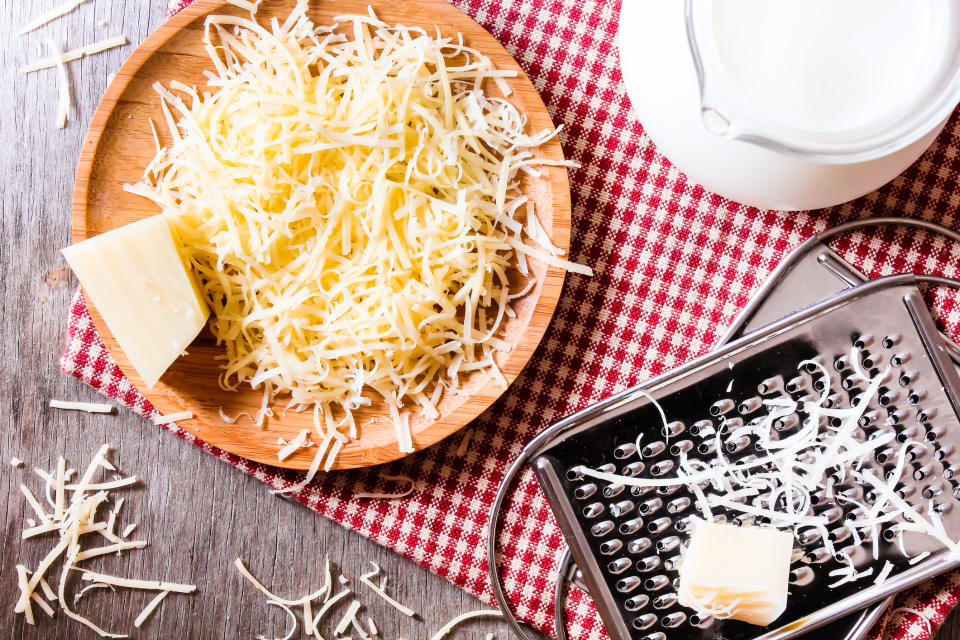 Auf Parmesan bei Fisch- und Meeresfrüchte-Gerichten verzichten! (Bild: Getty Images)