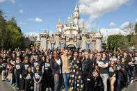 <p>The cast of <em>A Wrinkle in Time</em> gathered in front of Sleeping Beauty's castle at Disneyland for a massive group shot.</p>