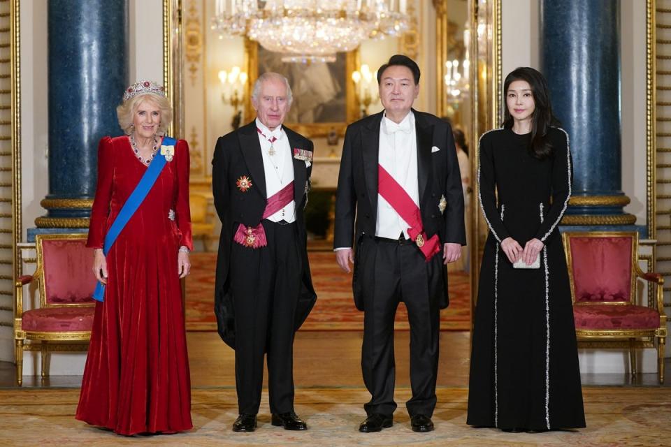Queen Camilla, King Charles III,  President of South Korea Yoon Suk Yeol and his wife Kim Keon Hee pose together for photos ahead of the State Banquet at Buckingham Palace (Getty Images)