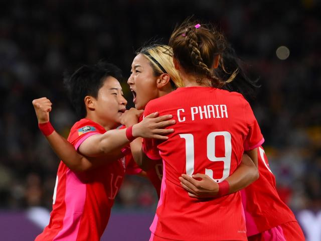South Korea's Casey Phair becomes youngest player in women's World Cup  history at 16 years old - Yahoo Sports