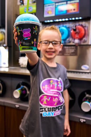 <p>7-Eleven</p> Nolan designed a special cup for 7-Eleven Day