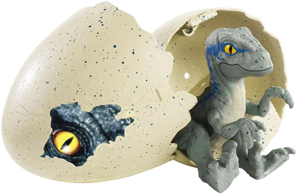 ‘Jurassic World’ Hatch ‘N Play Dinos