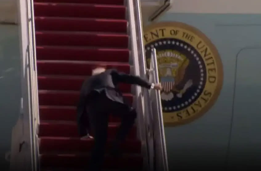 President Biden stumbles on plane stairs ahead of trip to Atlanta
