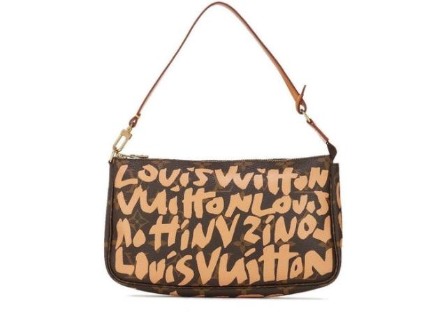 Another Day, Another Vintage Louis Vuitton Bag For Kendall Jenner