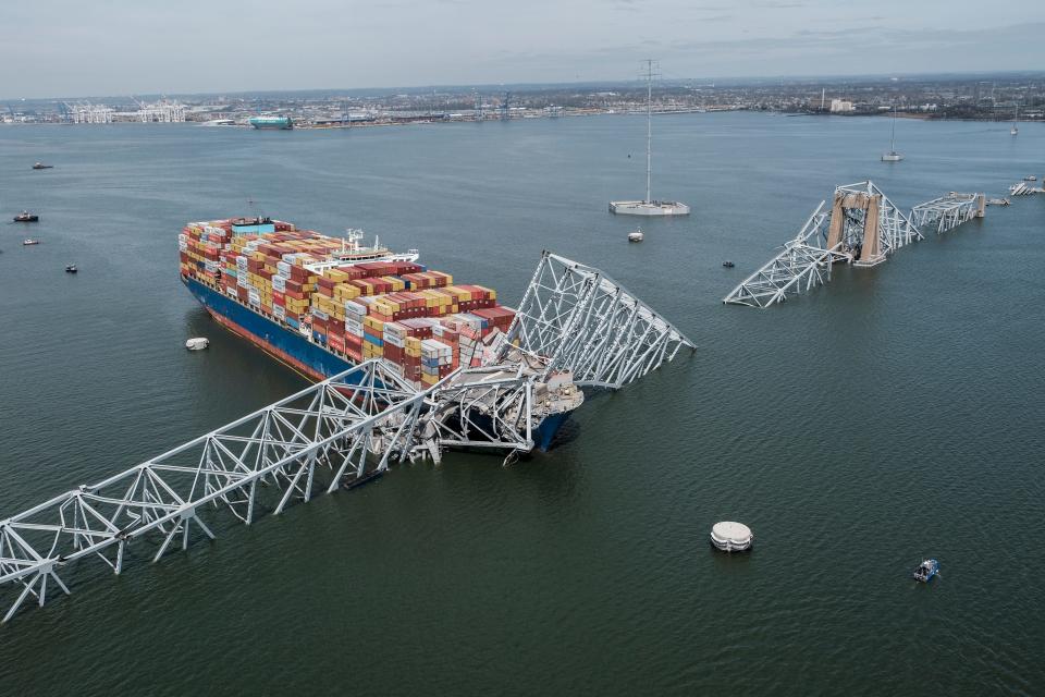 Le porte-conteneurs Dali est entré mardi en collision avec un pont clé à Baltimore.
