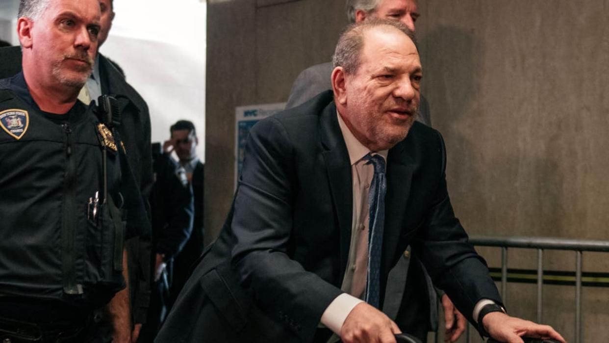 <div>NEW YORK, NY - FEBRUARY 24: Movie producer Harvey Weinstein (R) enters New York City Criminal Court on February 24, 2020 in New York City. Jury deliberations in the high-profile trial are believed to be nearing a close, with a verdict on Weinsteins numerous rape and sexual misconduct charges expected in the coming days. (Photo by Scott Heins/Getty Images)</div>