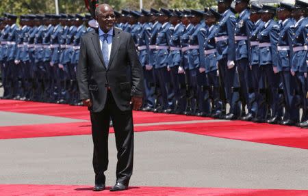 FILE PHOTO: Tanzania's President John Magufuli leaves after inspecting a guard of honour during his official visit to Nairobi, Kenya October 31, 2016. REUTERS/Thomas Mukoya/File Photo