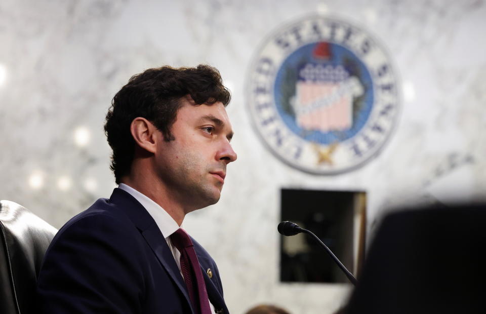 Sen. Jon Ossoff questions Treasury Secretary Yellen and Fed Chairman Powell during a Senate Banking Committee hearing on the CARES Act September 28, 2021. Kevin Dietsch/REUTERS