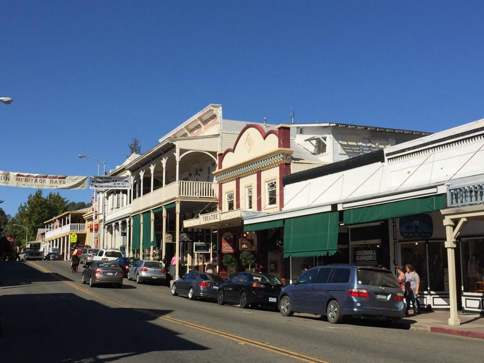 Sutter Creek’s handsome Main Street, shot from a balcony of Hotel Sutter.