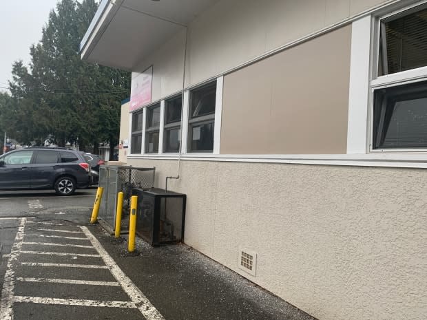 Some of the windows at Godson elementary were screwed shut or stopped with wooden blocks so they'd only open a few inches. 