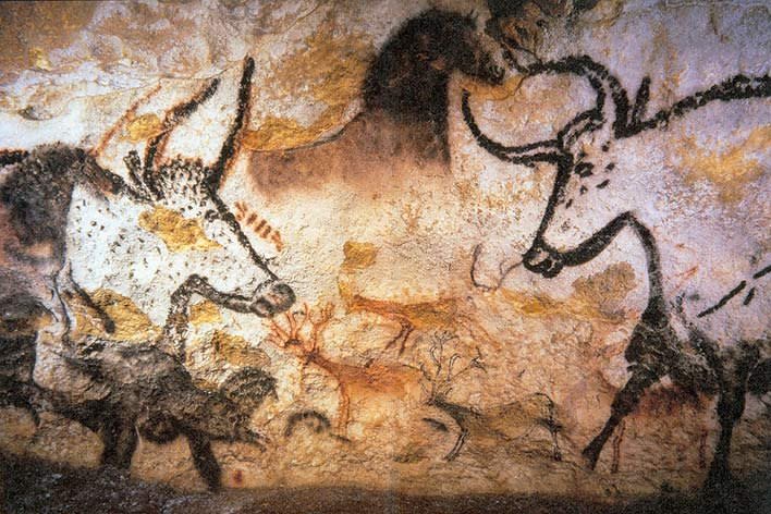 On September 12, 1940, near Montignac, France, the prehistoric Lascaux cave paintings, believed to be 15,000-17,000 years old, were discovered by four teenagers who stumbled upon the ancient artwork after following their dog down a narrow entrance into a cavern. Photo by Prof saxx/Wikipedia