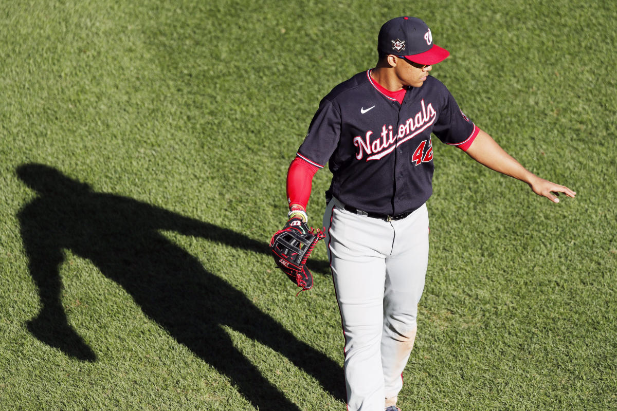 File:Juan Soto in the outfield from Nationals vs. Braves at