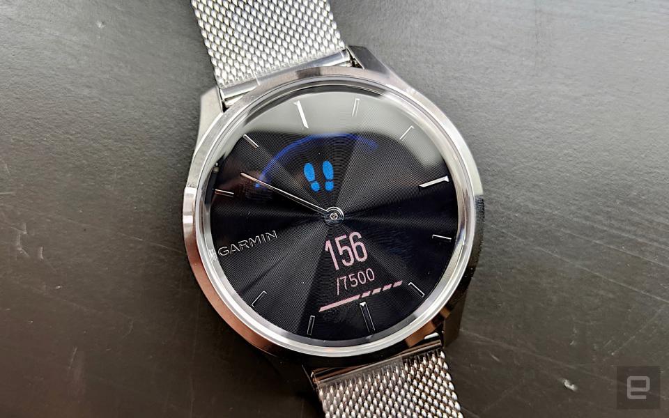 Garmin Vivomove Luxe / Vivomove Style