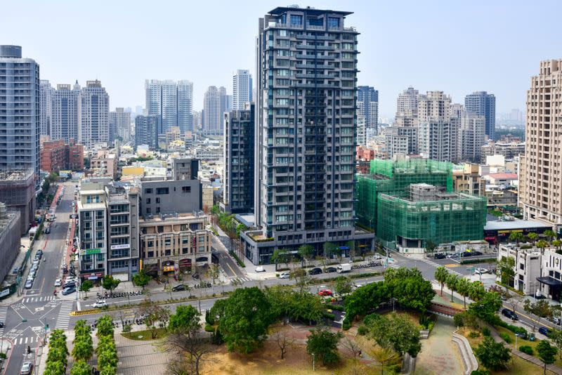 ▲專家指出，灣與港澳在文化背景、飲食習慣相近，多年來有不少來台就學、工作的港澳人士選擇在台灣落戶。（圖／NOWnews資料照）