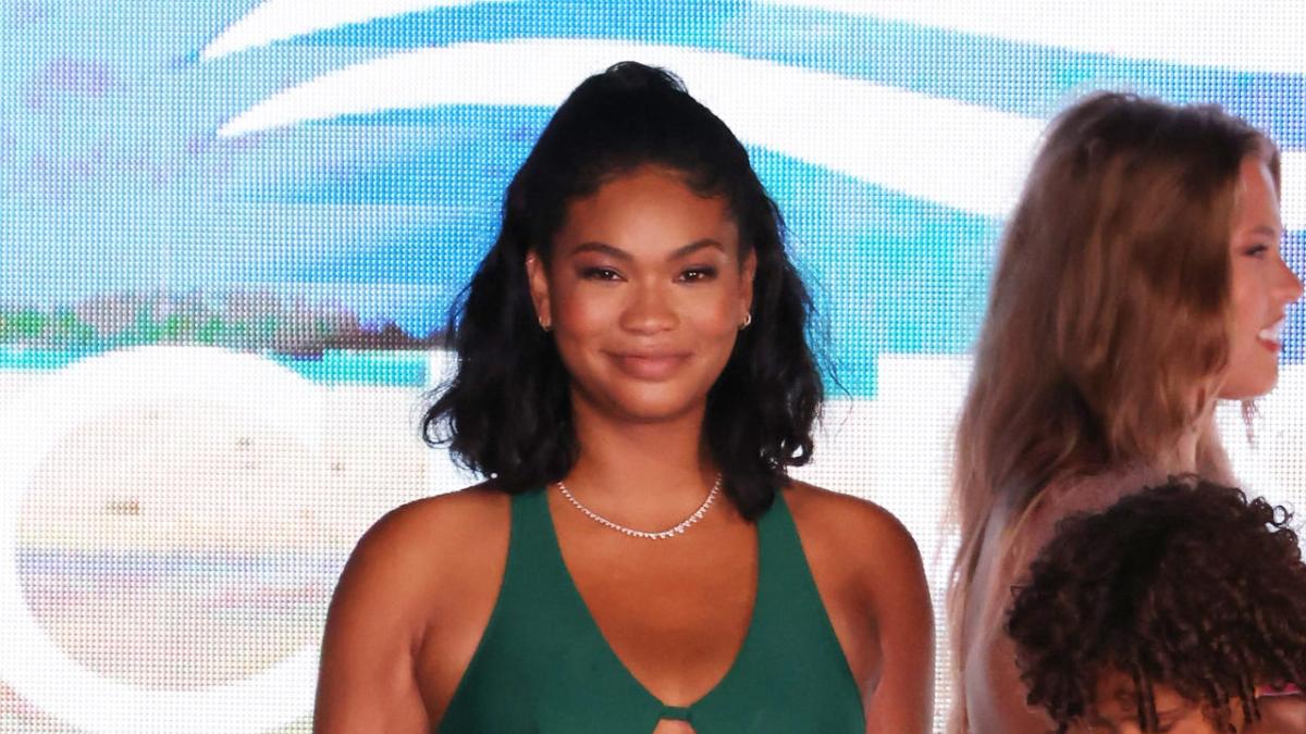 Pregnant Chanel Iman Shows Off Baby Bump While Walking the Runway in a  Bikini