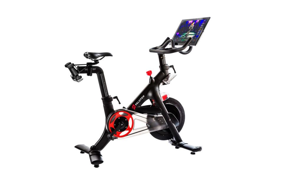 2014: Peloton lands in your living room