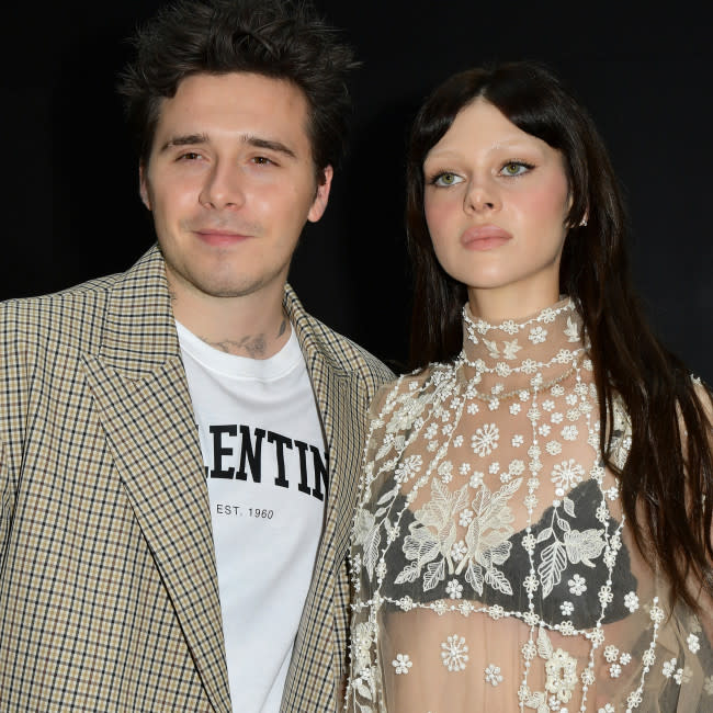 Brooklyn Beckham y Nicola Peltz credit:Bang Showbiz