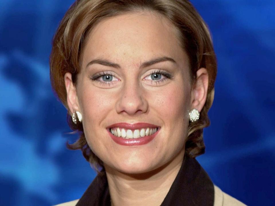 Laura Dünnwald wechselte nach ihrem Volontariat beim Bezahlsender Premiere zu RTL, danach folgte 2001 ihr Einstand in der ARD-"tagesschau". Sie präsentierte bis 2007 die Nachrichten, seit 2005 auch die 20-Uhr-Ausgabe. Inzwischen ist die passionierte Geigerin mit dem absoluten Gehör bei ProSieben tätig. (Bild: NDR / Uwe Ernst)