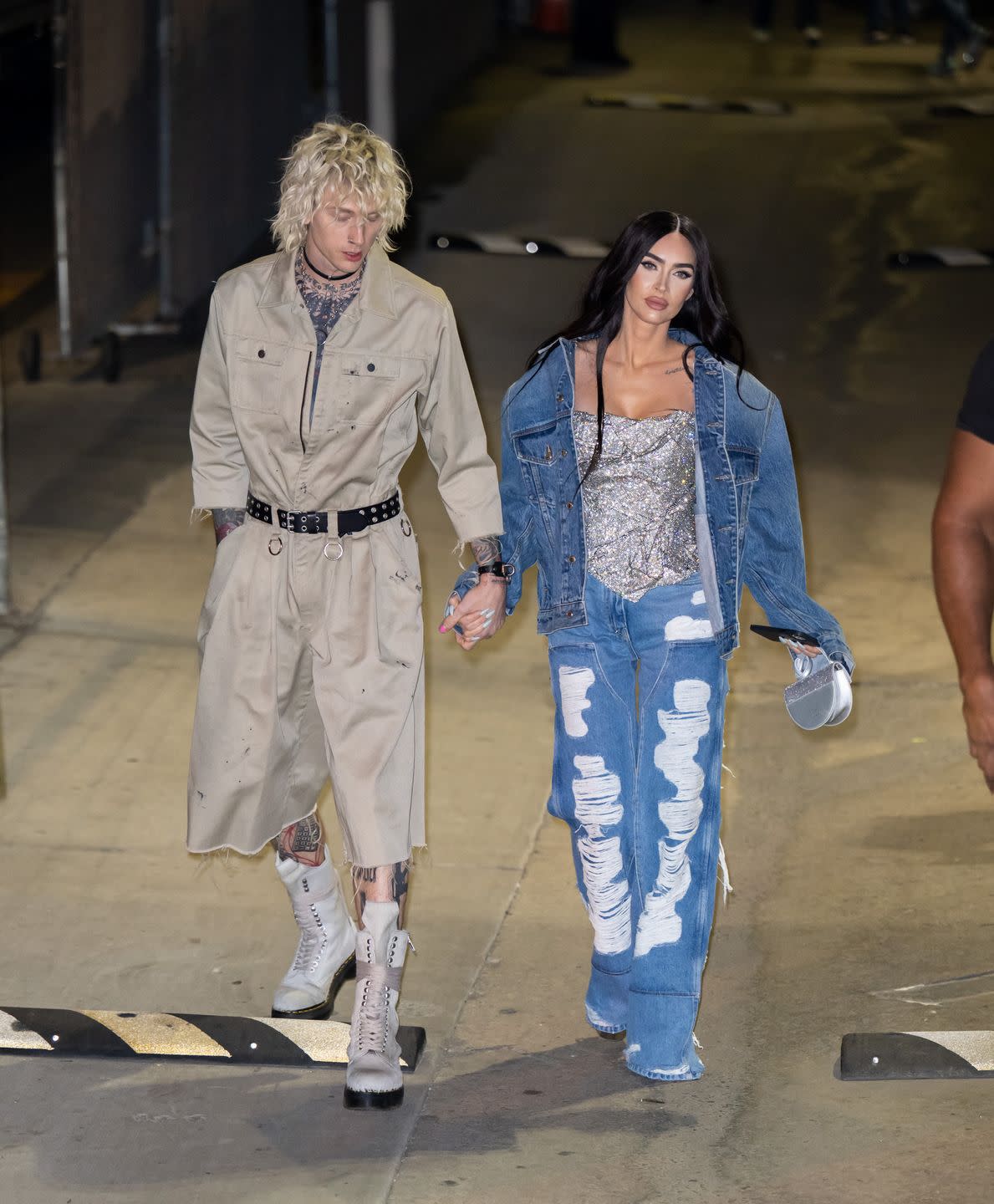 los angeles, ca december 07 machine gun kelly and megan fox are seen at jimmy kimmel live on december 07, 2022 in los angeles, california photo by rbbauer griffingc images