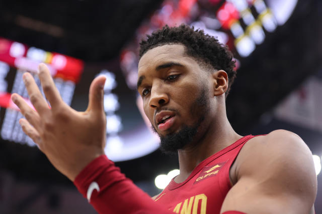 Donovan Mitchell Parents Raised Two Athletes