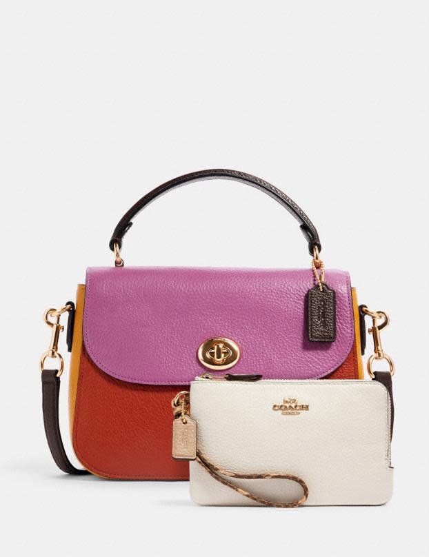 Save up to 70% off Coach Reserve items during the Coach Reserve Weekend Sale at Coach Outlet. 