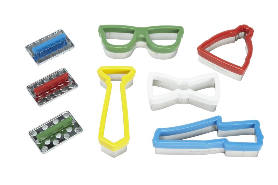 <b>Band of Outsiders for Target + Neiman Marcus Holiday Collection Cookie Cutters</b><br><br> Price: $29.99<br><br>