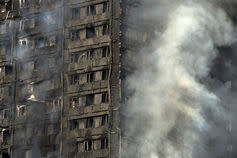 <span class="caption">Grenfell Tower, London, 2017.</span> <span class="attribution"><a class="link " href="http://www.epa.eu/disasters-photos/fire-photos/fire-at-lancaster-west-estate-in-london-photos-53584044" rel="nofollow noopener" target="_blank" data-ylk="slk:EPA/Will Oliver;elm:context_link;itc:0;sec:content-canvas">EPA/Will Oliver</a></span>