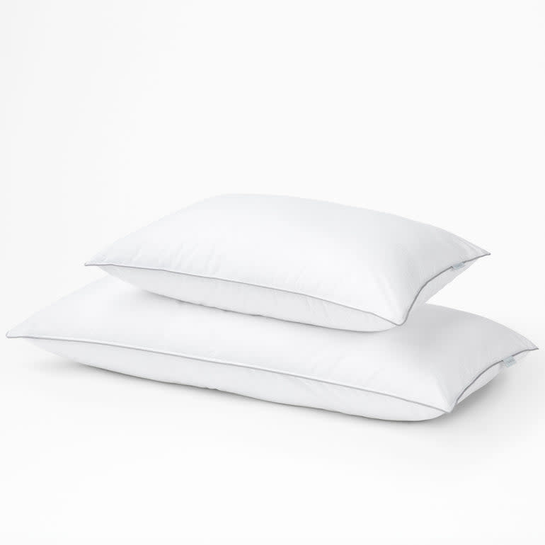 <p><a href="https://go.redirectingat.com?id=74968X1596630&url=https%3A%2F%2Fwww.tuftandneedle.com%2Fproducts%2Fdown-alternative-pillow-set&sref=https%3A%2F%2Fwww.elledecor.com%2Fshopping%2Ffurniture%2Fg45874509%2Fbest-luxury-beds-sheets%2F" rel="nofollow noopener" target="_blank" data-ylk="slk:Shop Now;elm:context_link;itc:0;sec:content-canvas" class="link ">Shop Now</a></p><p>Down Alternative Pillow Set</p><p>tuftandneedle.com</p><p>$102.00</p><span class="copyright">Tuft & Needle</span>