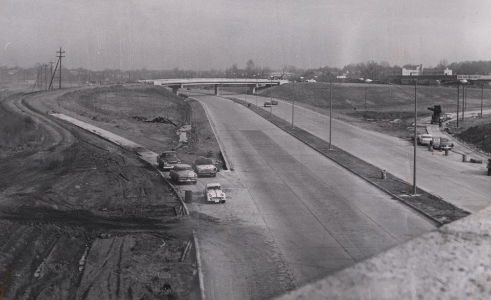 Traffic began to roll onto the newly opened Millcreek Expressway in January 1960.