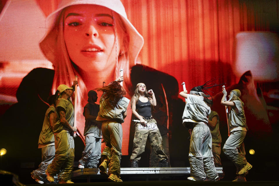 La cantante argentina Nicki Nicole durante su concierto en el Festival Tecate Emblema en la Ciudad de México el sábado 18 de mayo de 2024. (Foto AP/Aurea Del Rosario)