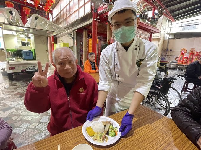 竹市「幸福小蜜蜂」移動餐車服務　下半年場次開放預約