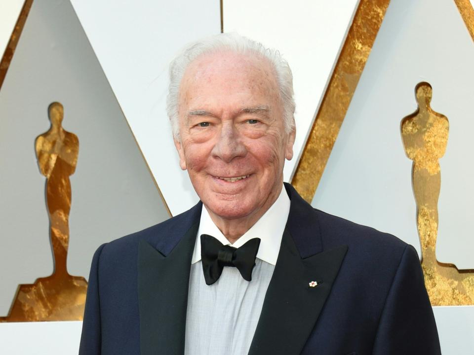 <p>El actor Christopher Plummer llega a la 90a Entrega Anual de los Premios de la Academia el 4 de marzo de 2018, en Hollywood, California. </p> (Foto de VALERIE MACON / AFP a través de Getty Images)