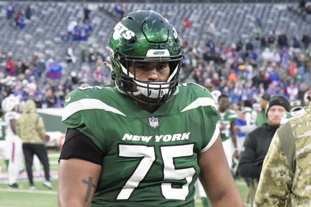 NY Jets' Alijah Vera-Tucker to miss remainder of 2022 season