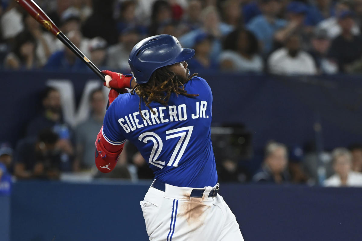 27 Vladimir Guerrero Jr. Baseball Jersey 26 Matt Chapman Toronto