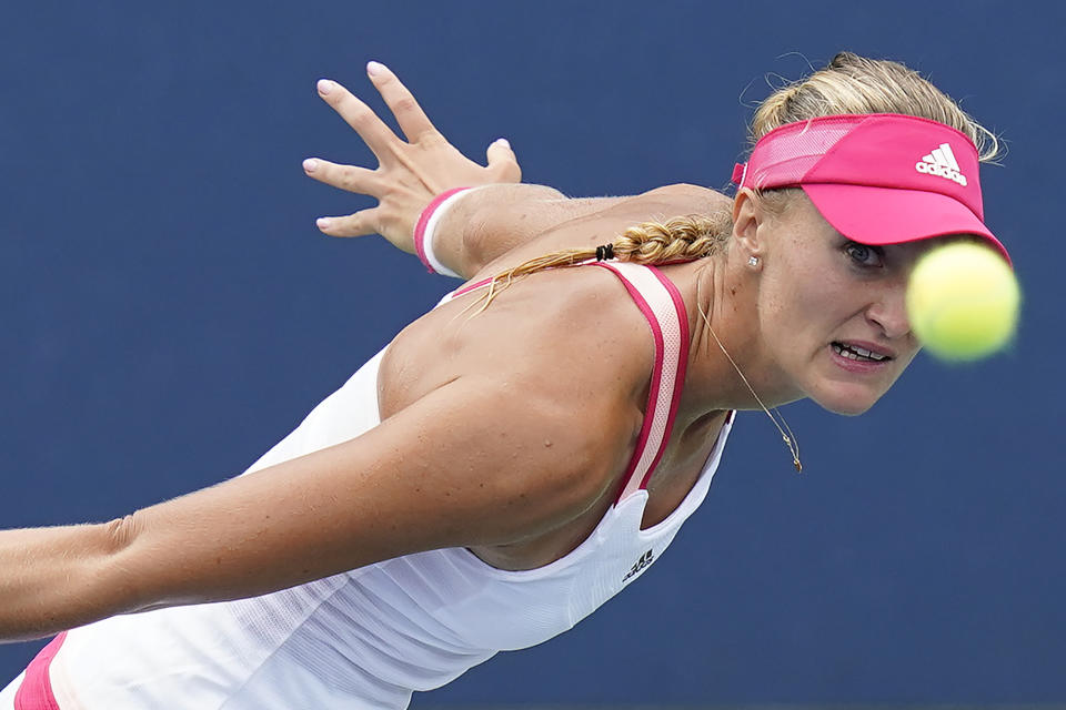 France's Kristina Mladenovic returns a shot to Russia's Varvara Gracheva in a second-round match at the US Open. Mladenovic led 6-1, 5-1 but ended up losing the match in three sets. (Seth Wenig/AP)