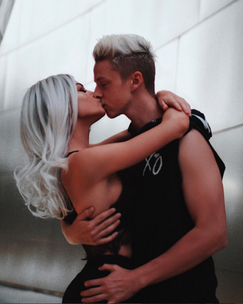 Kristin and boyfriend Andrew Gregory didn't realise for three minutes. Photo: Instagram