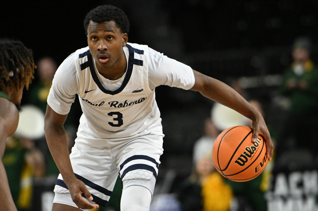 Max Abmas (3) helped Oral Roberts advance to the Sweet 16 in a Cinderella run two years ago. Now he's in the transfer portal. (Steven Branscombe-USA TODAY Sports)