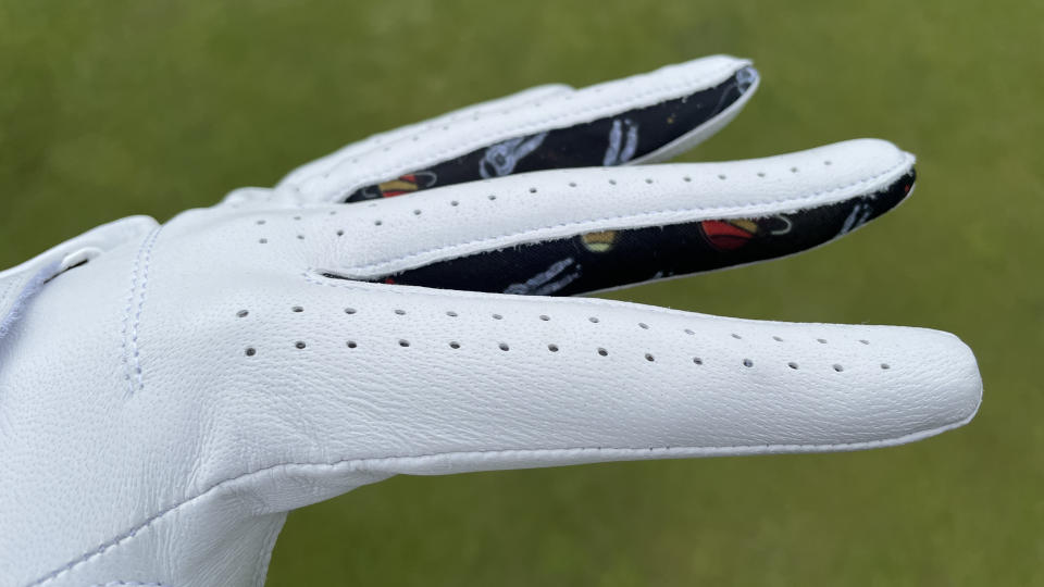 Skins Golf Tour Edition Glove fingers