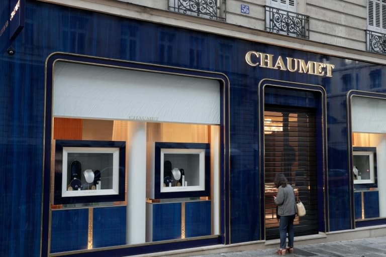 L'enseigne Chaumet rue François 1er à Paris, le 27 juillet 2021 - GEOFFROY VAN DER HASSELT © 2019 AFP